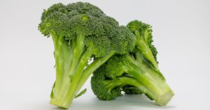 糖尿病合併症を予防する食べ物10選｜網膜症・腎症・神経障害を食事でリスク低下